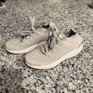 NOBULL Women's Athletic Shoes in Light Gray